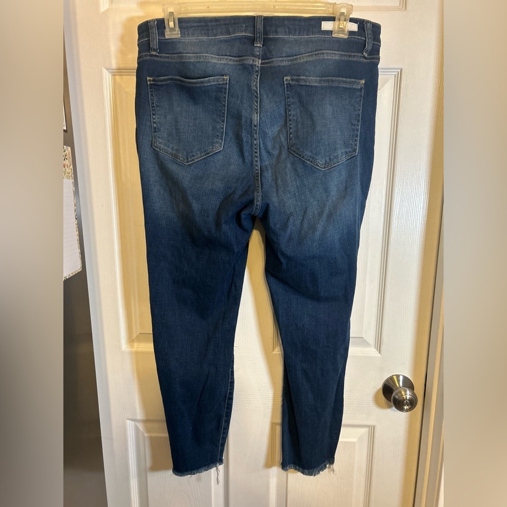 Plus Size Ripped Jeans Size 18 - Picture 2 of 5